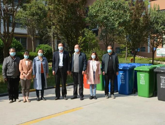 捐助叼嘿视频在线观看分类设备，推动家园环境改善